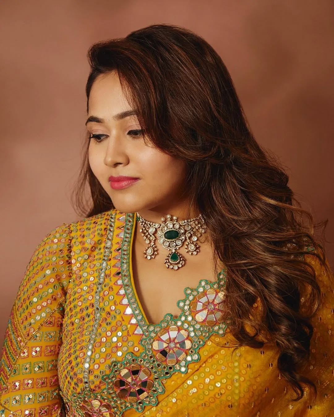 TRENDING SEQUINS SAREE
