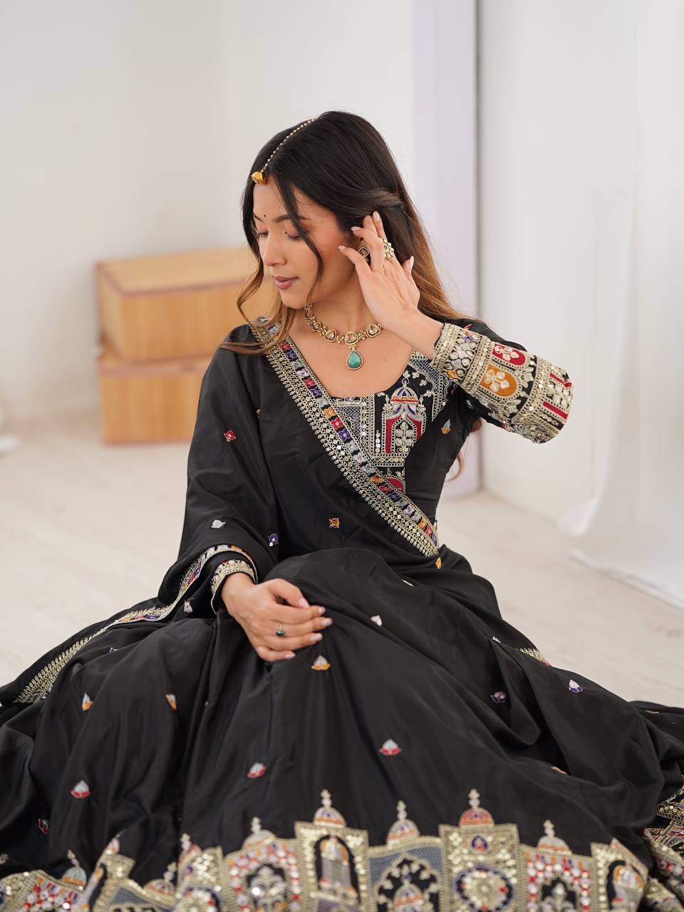 REAL MODELLING BEST SELLER LEHENGA BLACK