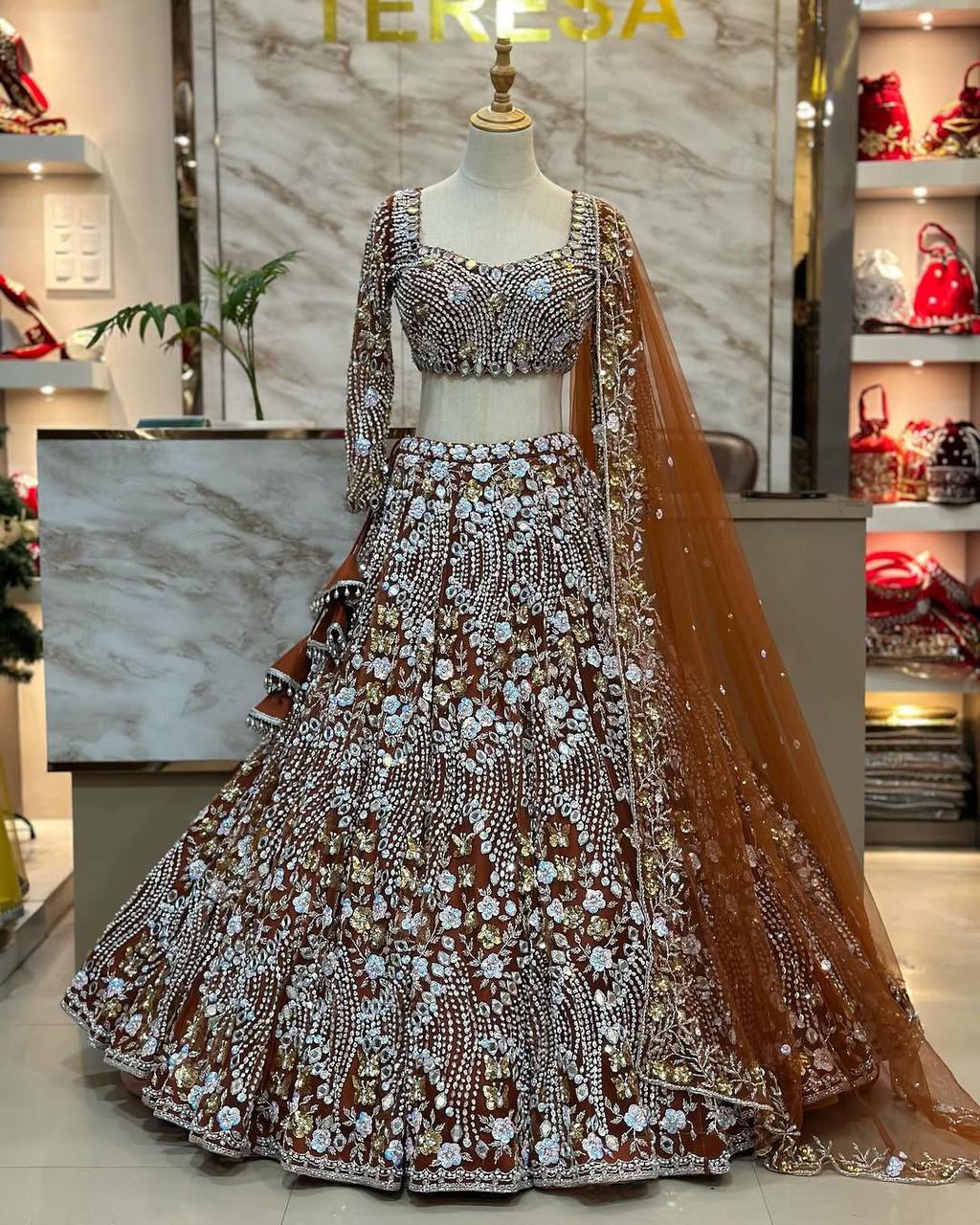 DESIGNER LEHENGA