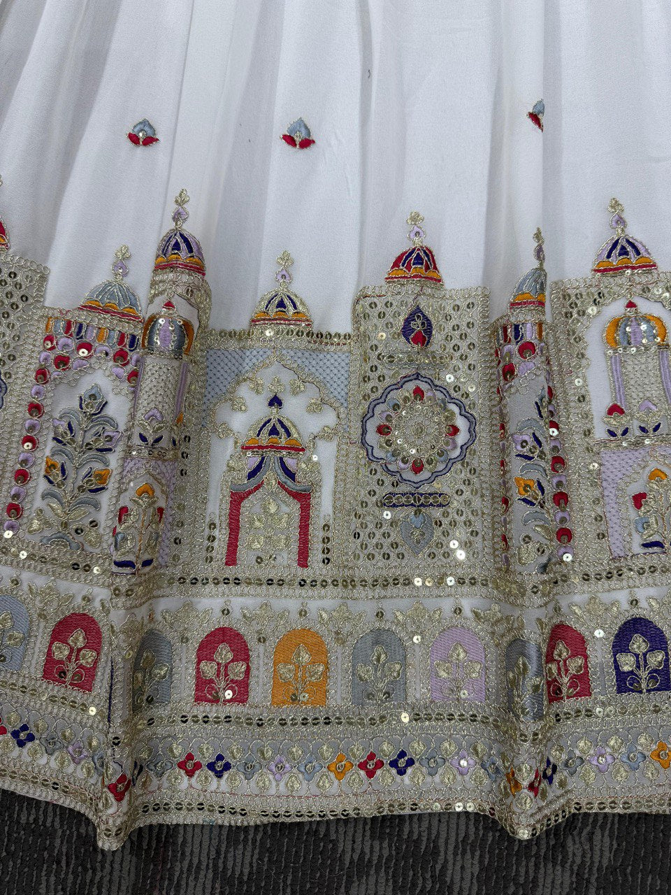 MOST TRENDING LEHENGA