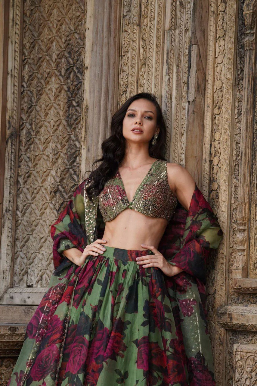 FLORAL LEHENGA