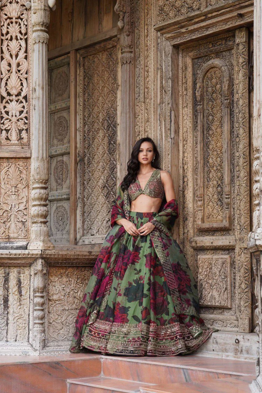 FLORAL LEHENGA