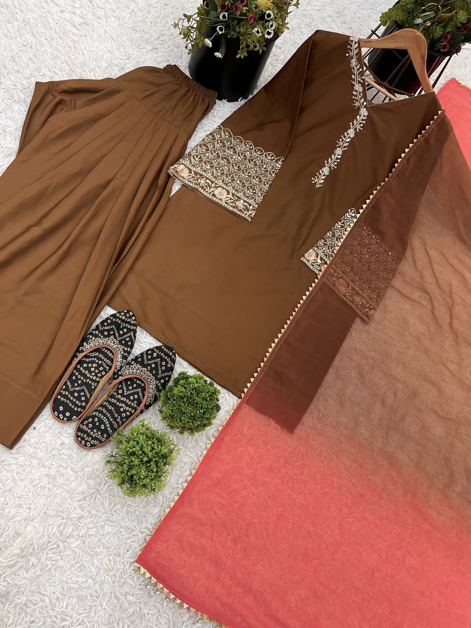 DESIGNER SUIT