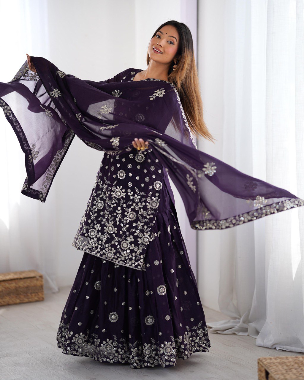 REAL MODELLING SHARARA SUITS