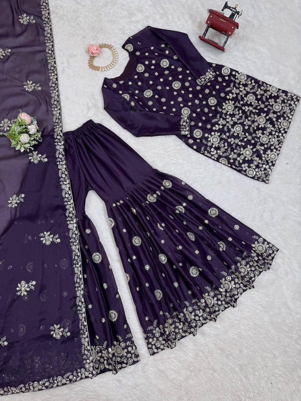 REAL MODELLING SHARARA SUITS