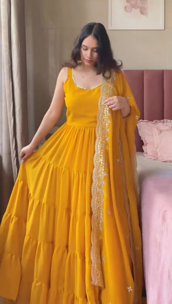 BEAUTIFUL RUFFLE DRESS