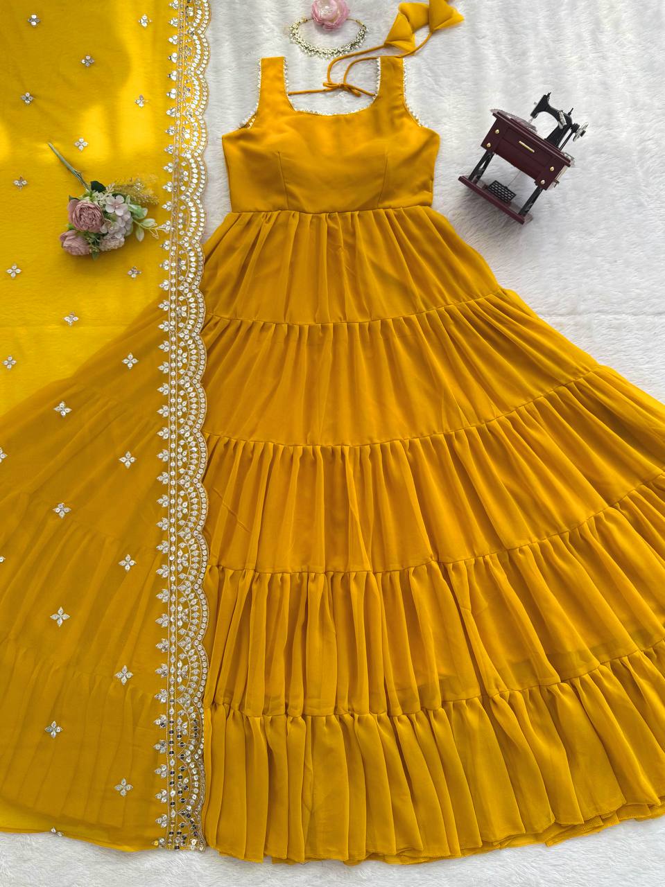 BEAUTIFUL RUFFLE DRESS