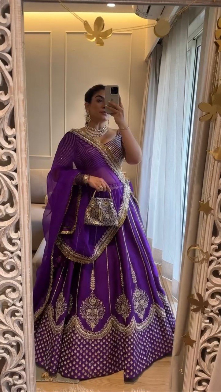 SILK LEHENGA