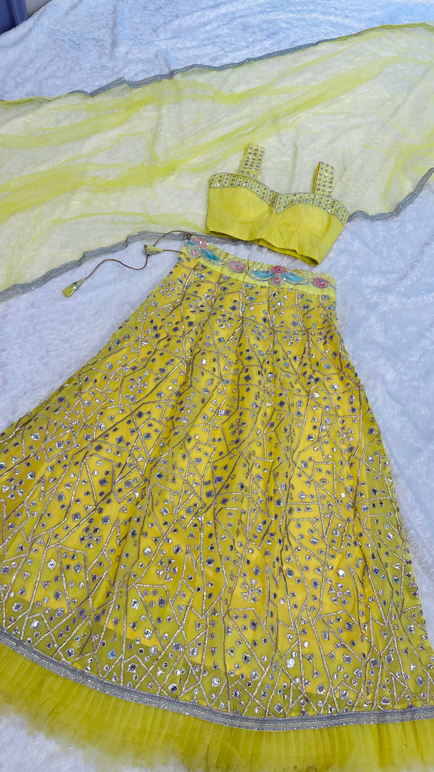 MEHENDI SPECIAL LEHENGA