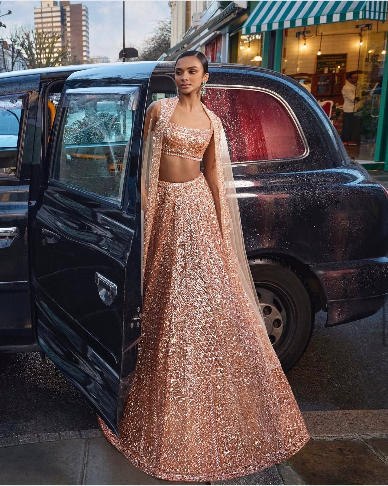 LEHENGA THAT OWNS THE SPOTLIGHT