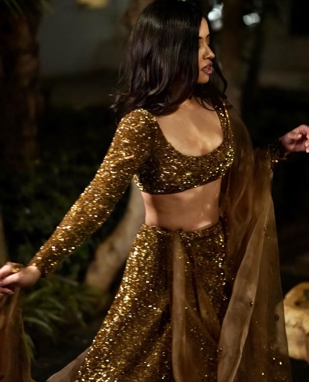 GOLDEN SEQUINS LEHENGA