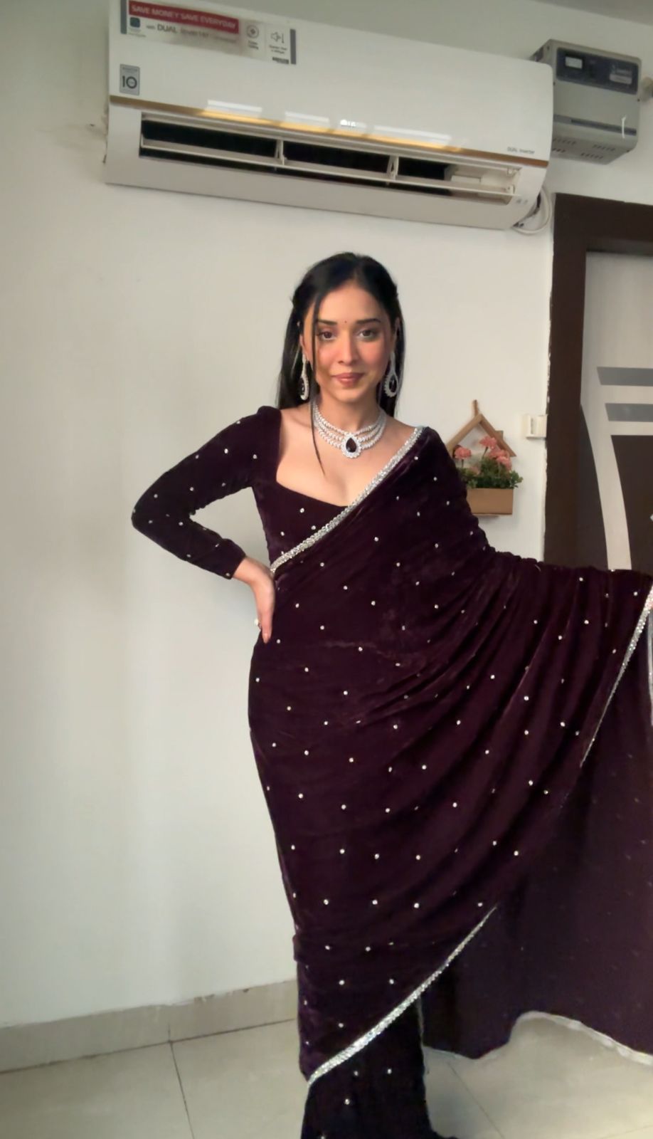 Beautiful Pearl Wine Drape Saree