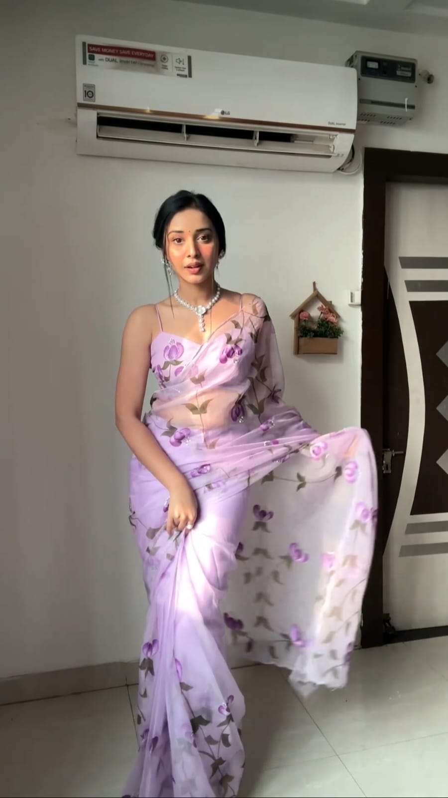 Floral Taby Saree