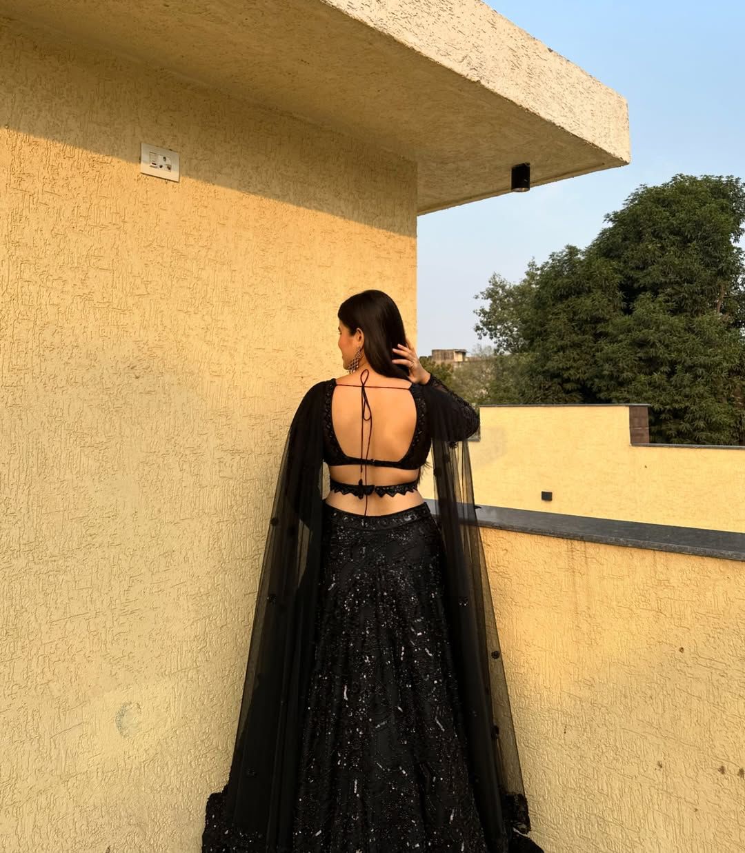 MUST BUY LEHENGA