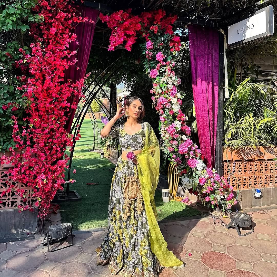 FLORAL BEST SELLER LEHENGA
