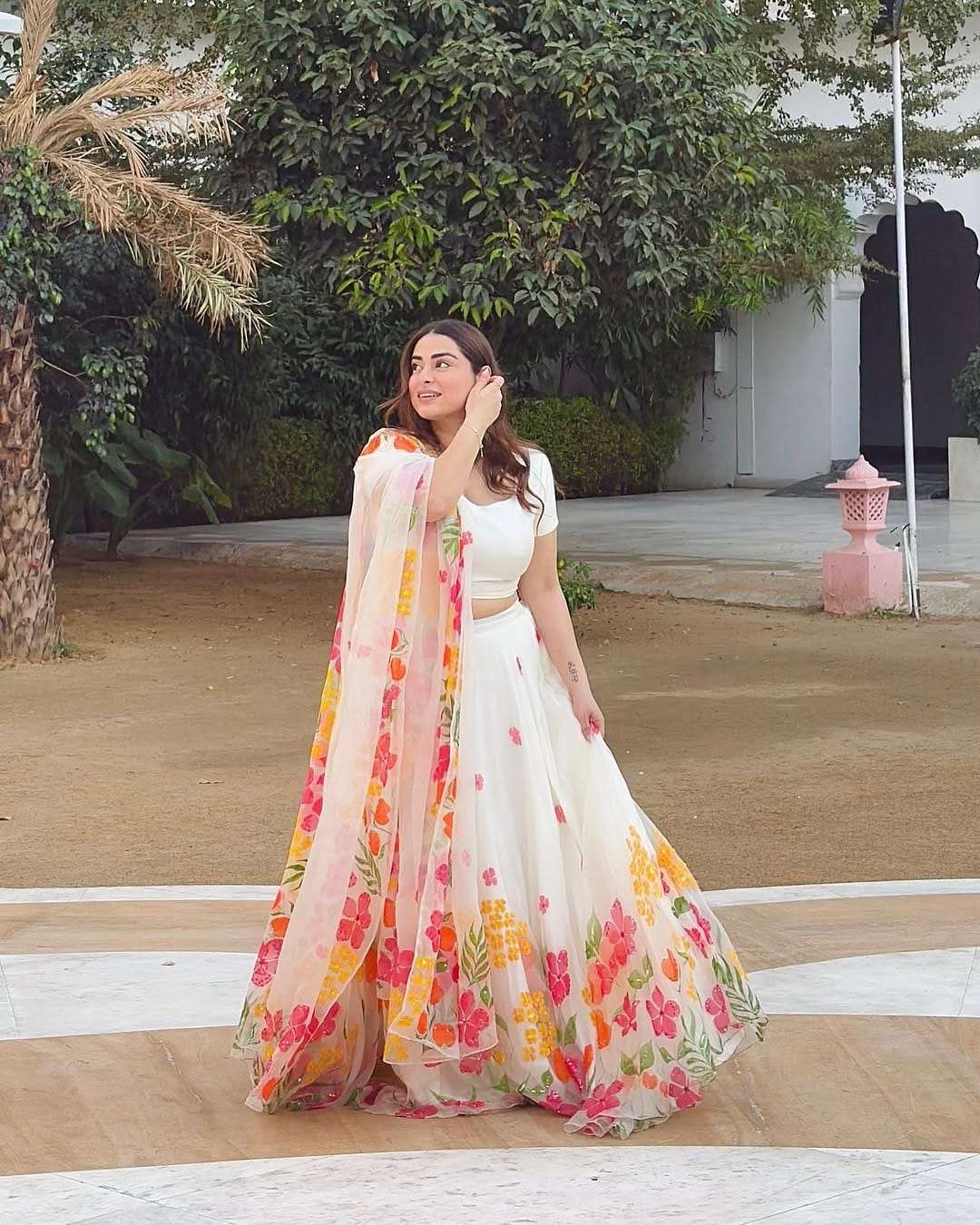 FLORAL LEHENGA