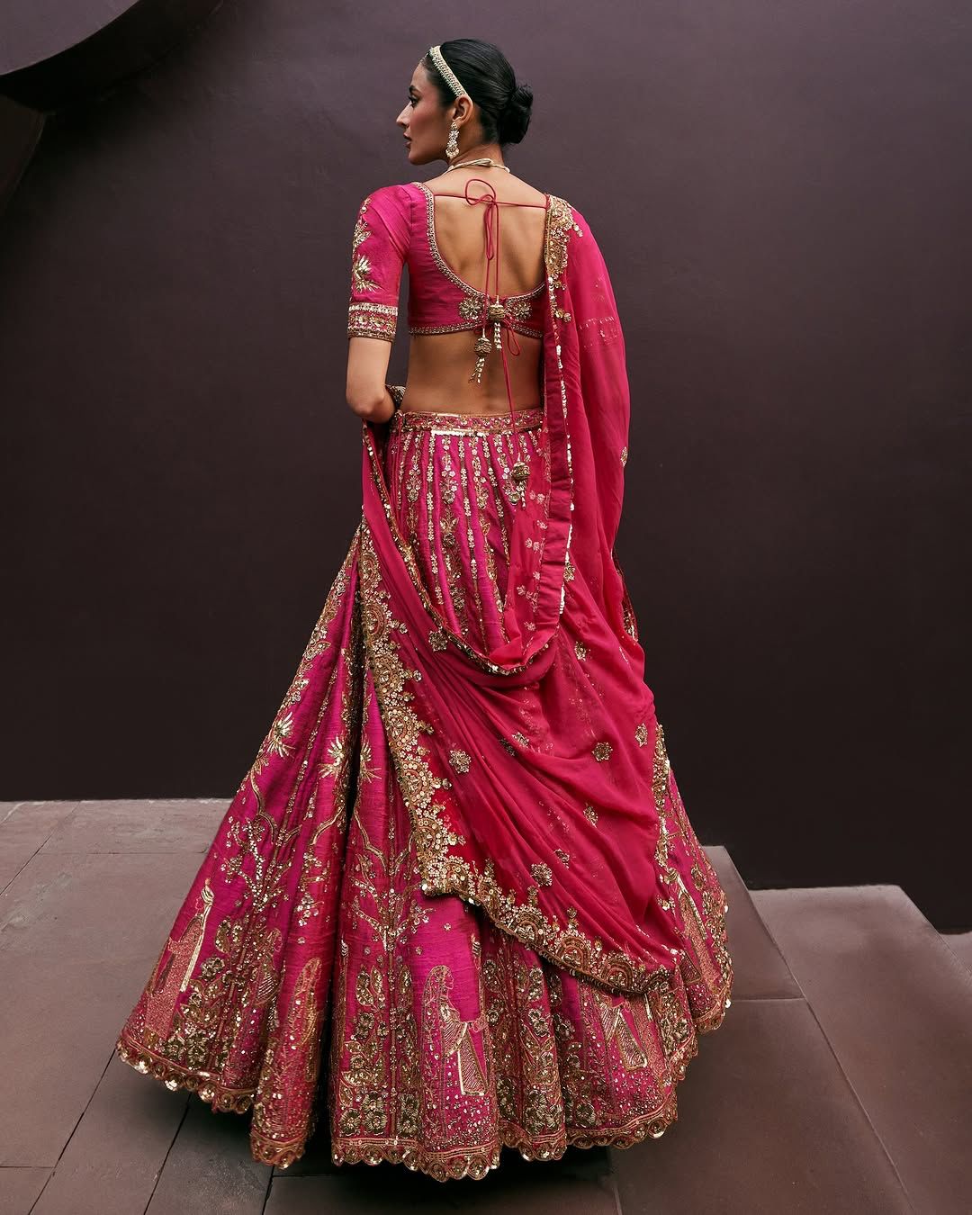 RAJA RANI LEHENGA