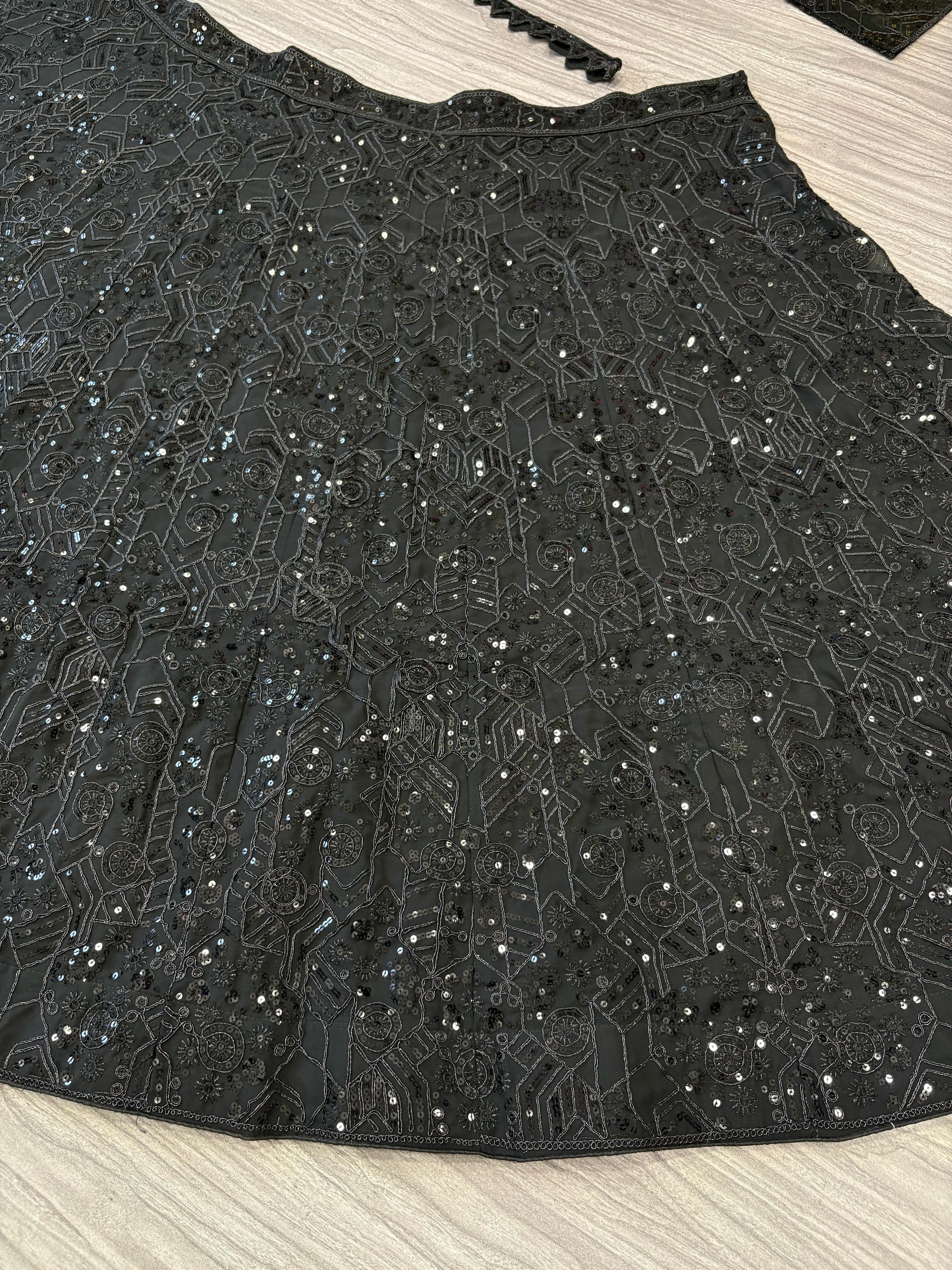 MUST BUY LEHENGA