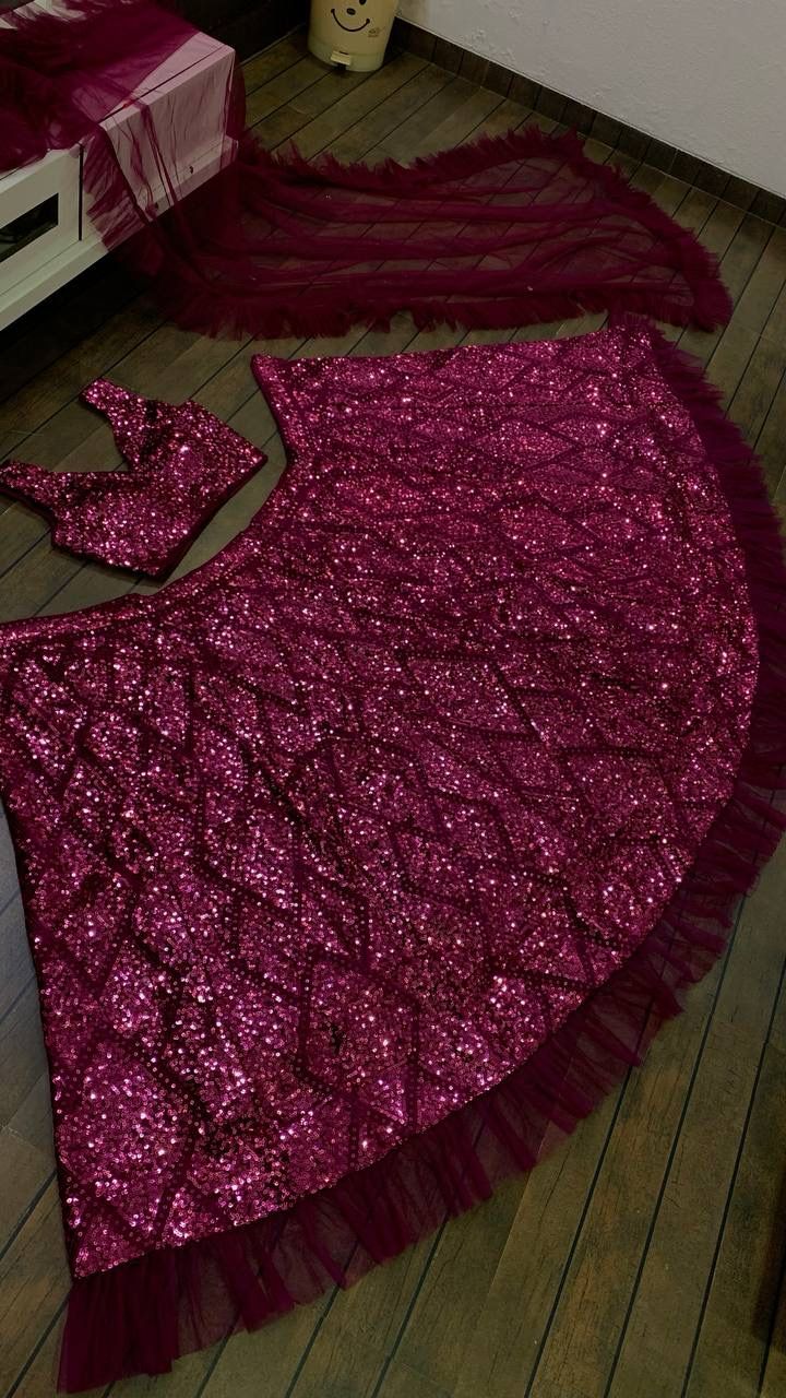 AYNAA LEHENGA
