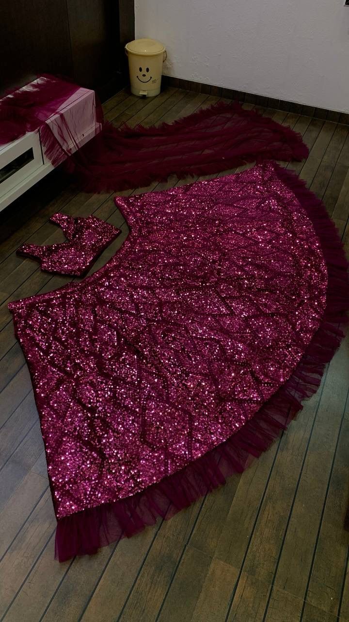 AYNAA LEHENGA