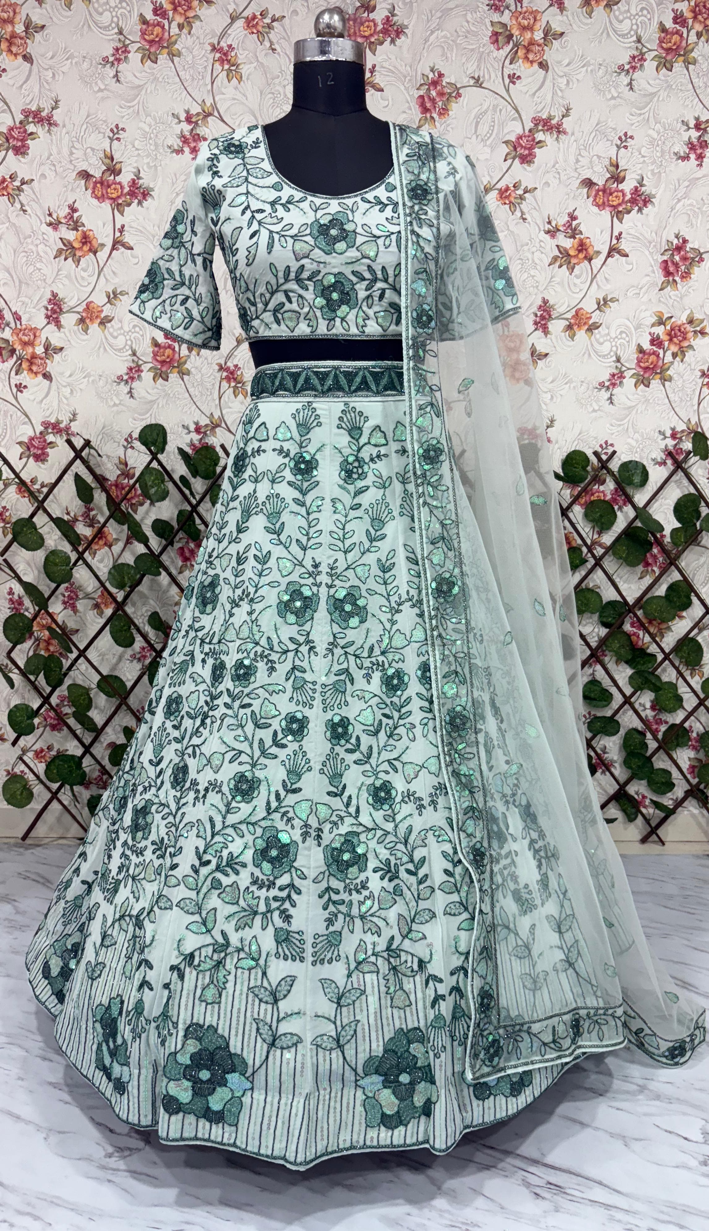 DREAMY LEHENGA