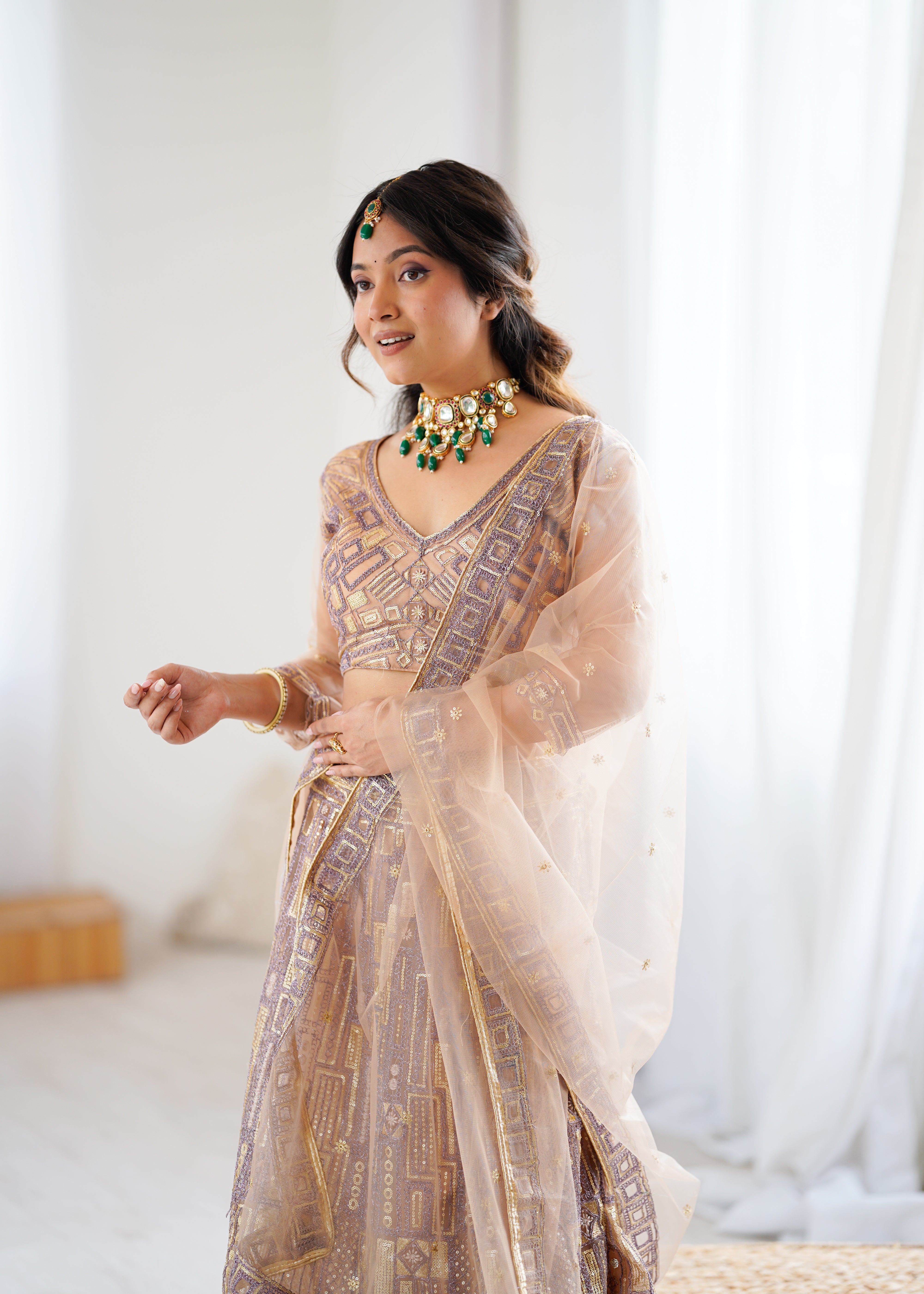 REAL MODELLING LEHENGA