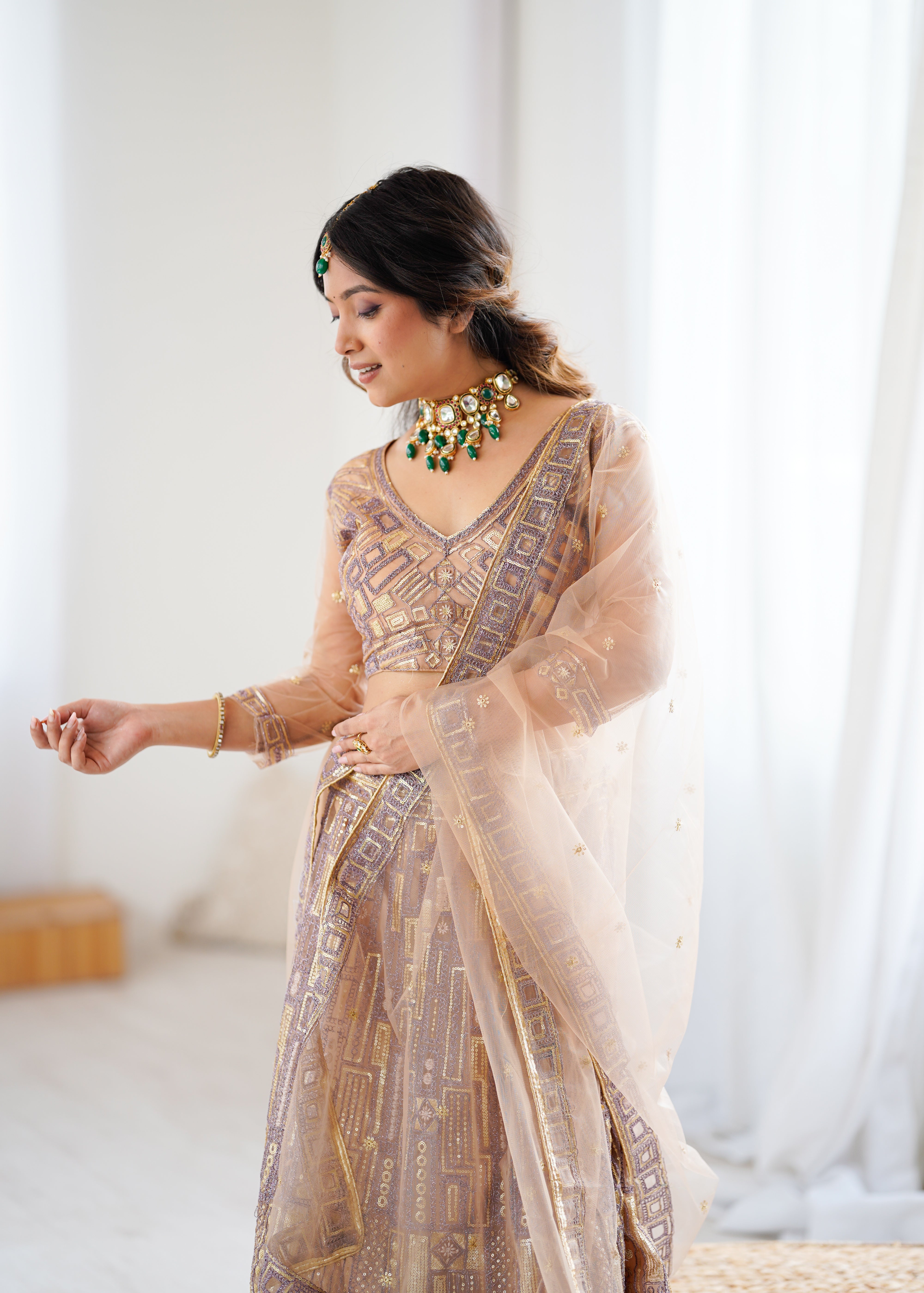 REAL MODELLING LEHENGA
