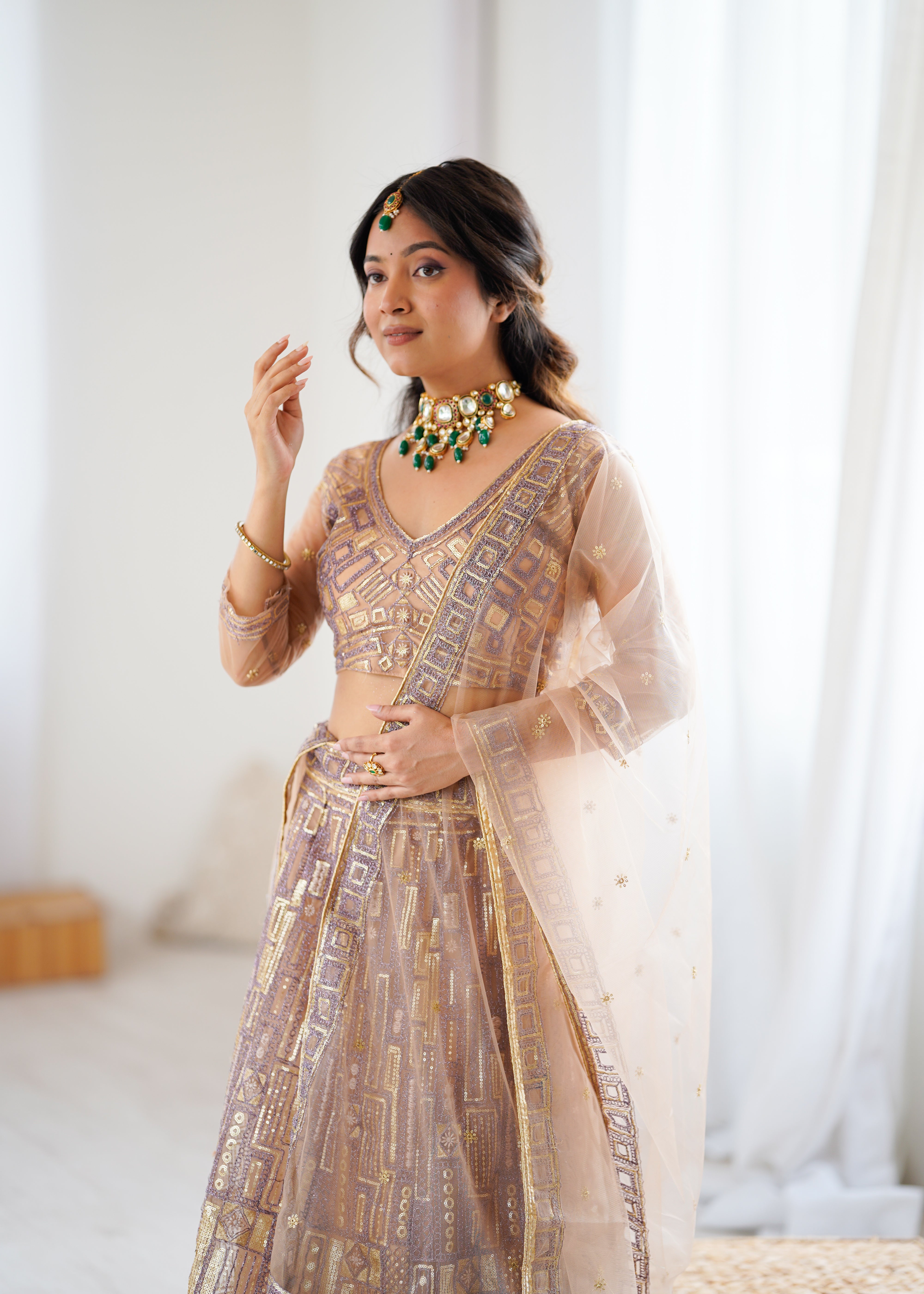 REAL MODELLING LEHENGA