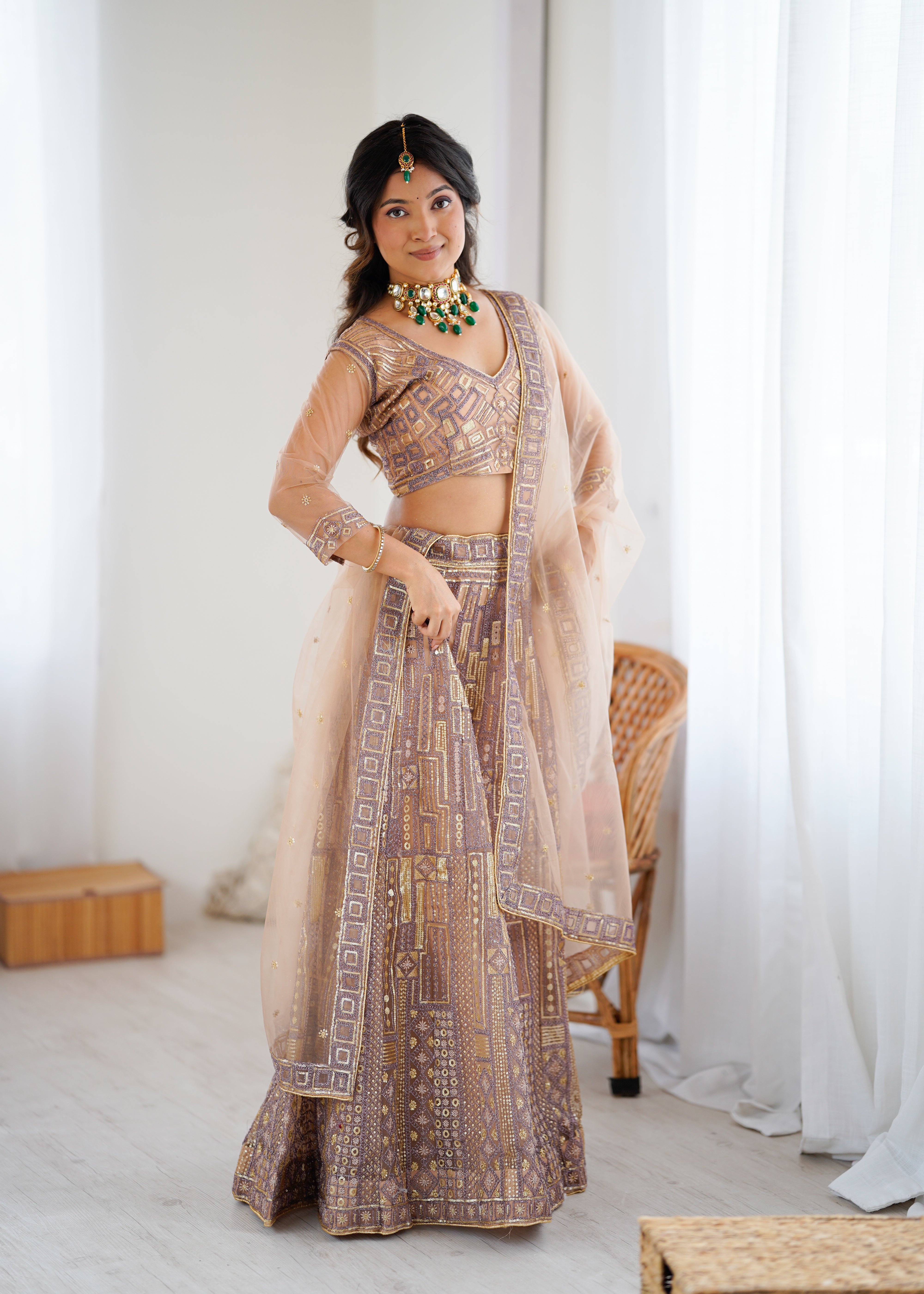 REAL MODELLING LEHENGA