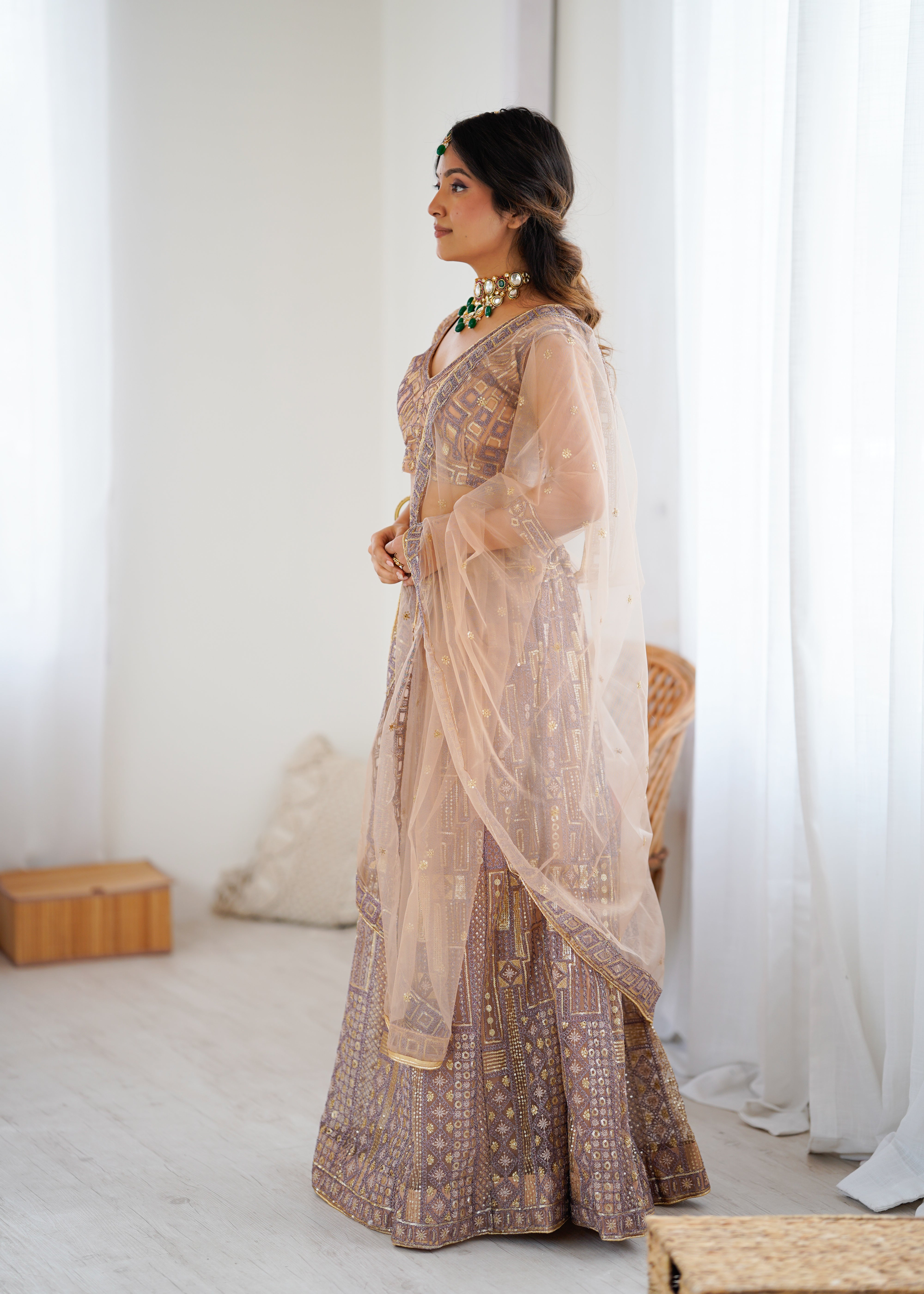 REAL MODELLING LEHENGA
