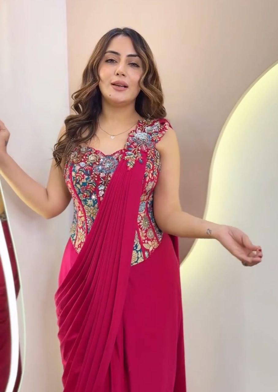 DREAMY  READY TO WEAR SAREE