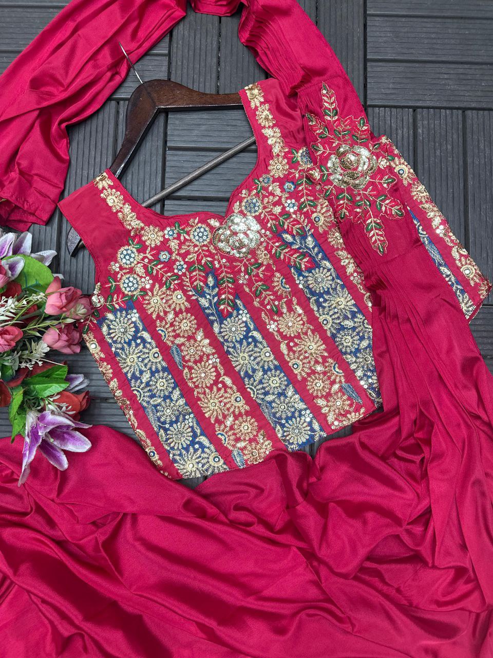 DREAMY  READY TO WEAR SAREE