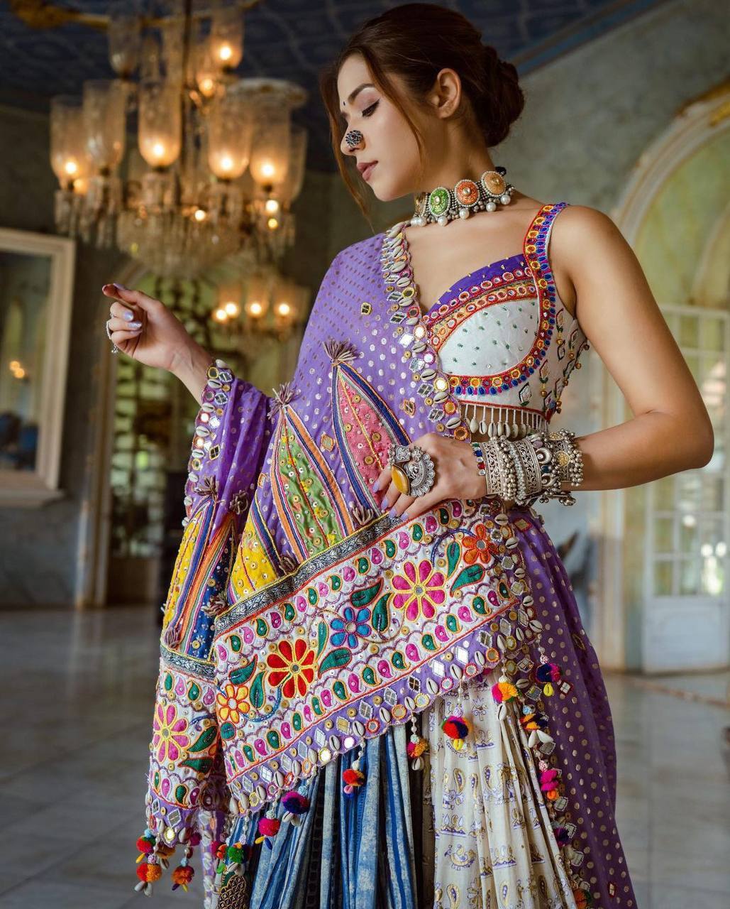 BEAUTIFUL NAVRATRI LEHENGA