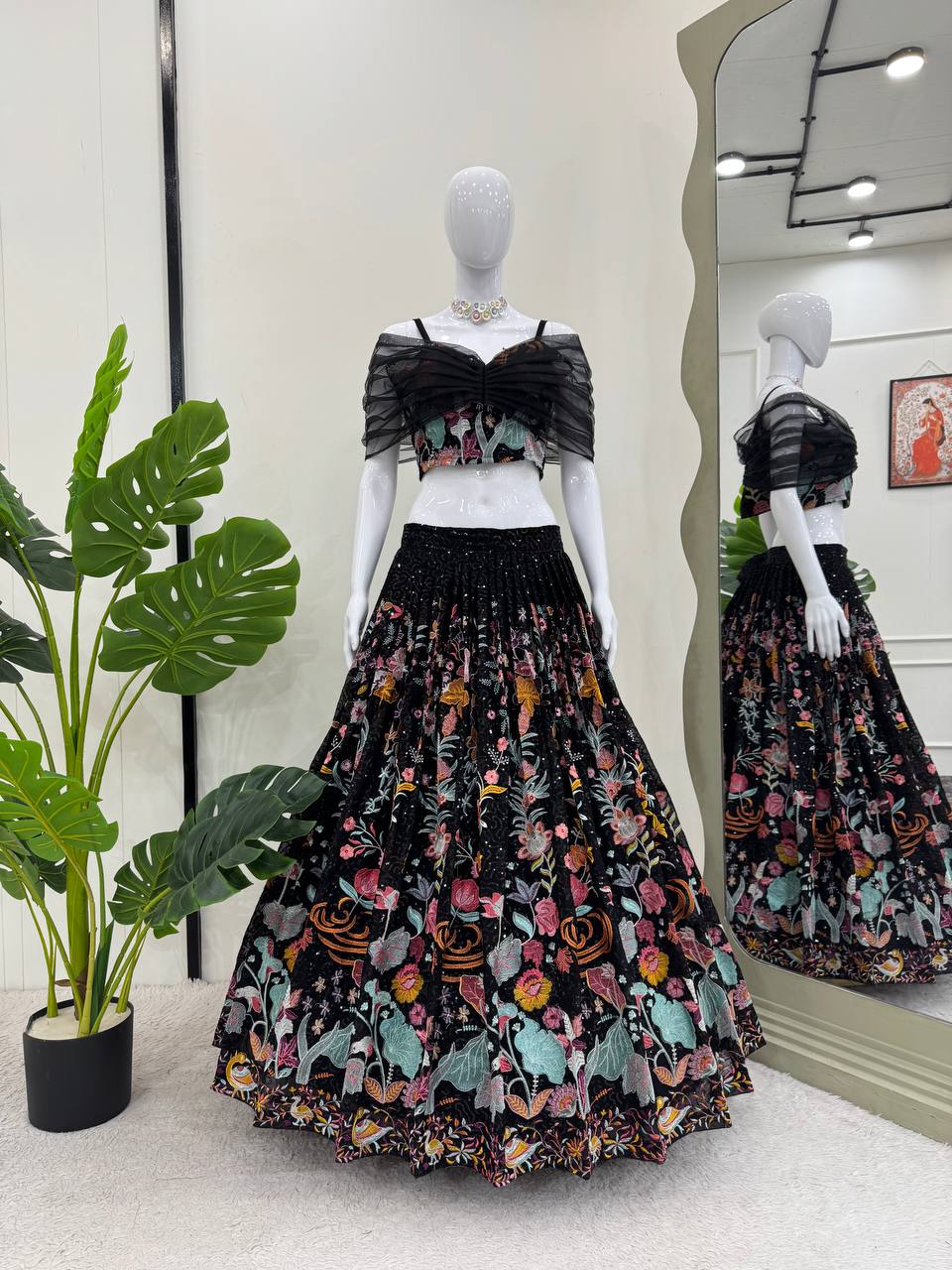 BLACK FLOWER LEHENGA
