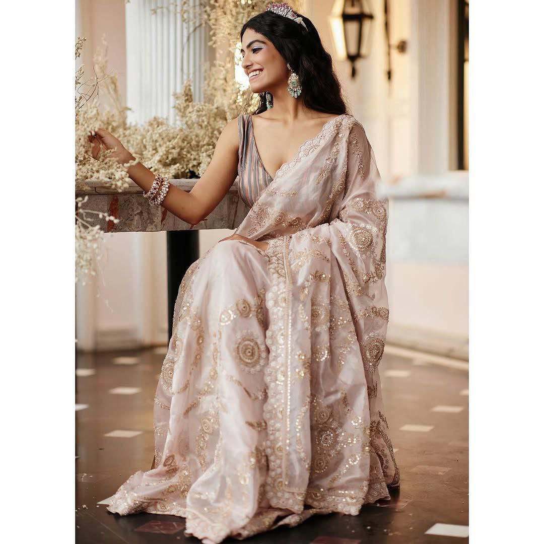 UNIQUE SAREE