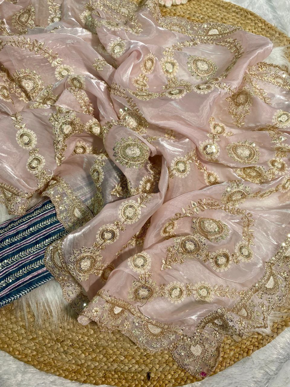 UNIQUE SAREE