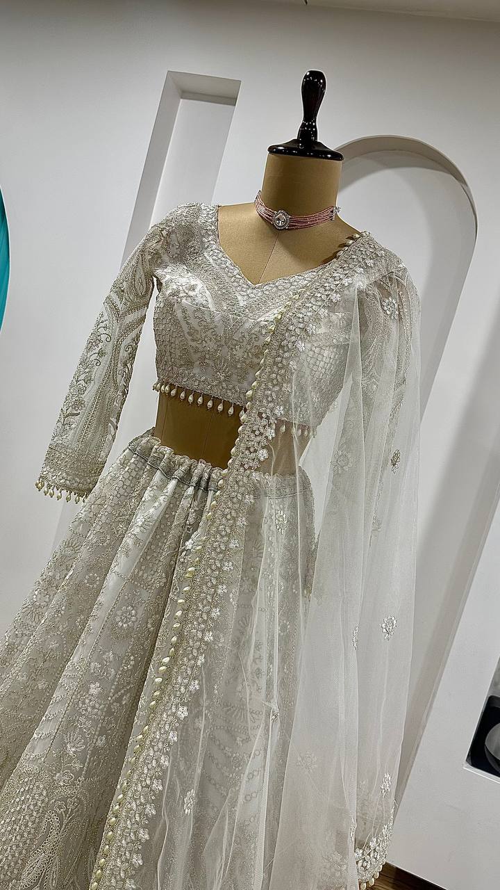 DREAM LEHENGA FOR DIWALI