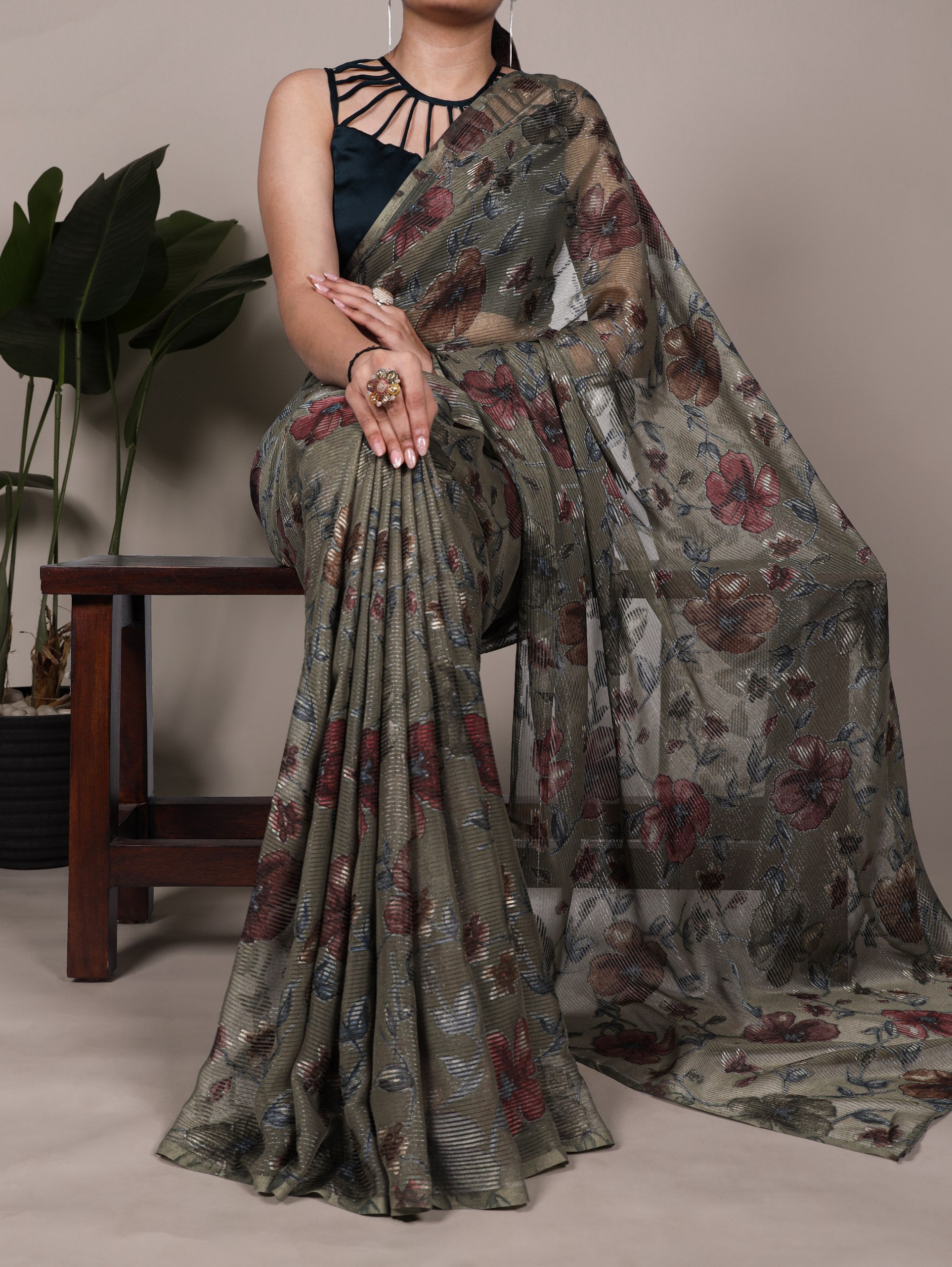 Flaunt your festive side with the glow of Lurex Brasso and the grace of floral prints