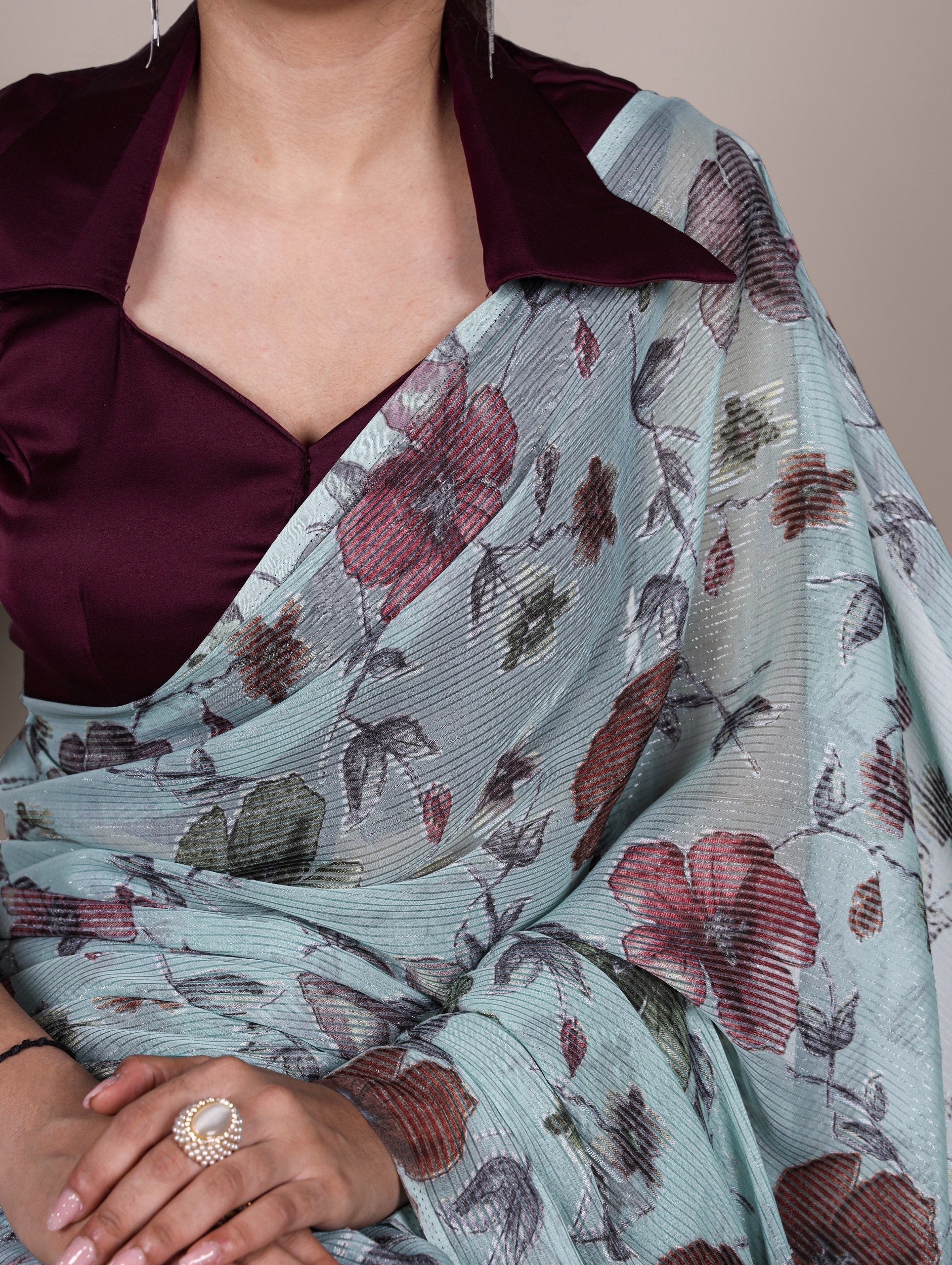 Flaunt your festive side with the glow of Lurex Brasso and the grace of floral prints