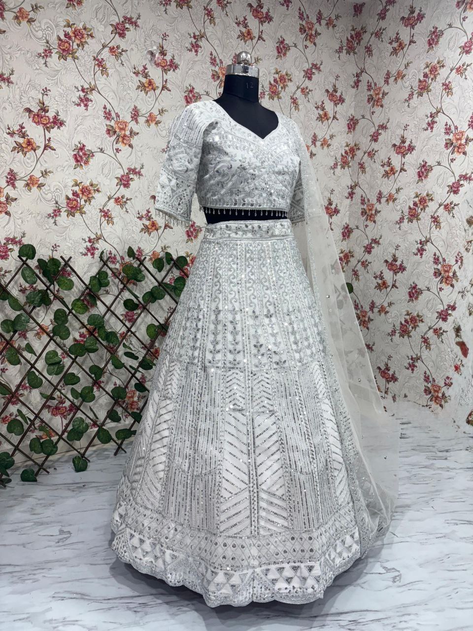 PARTY WEAR LEHENGA