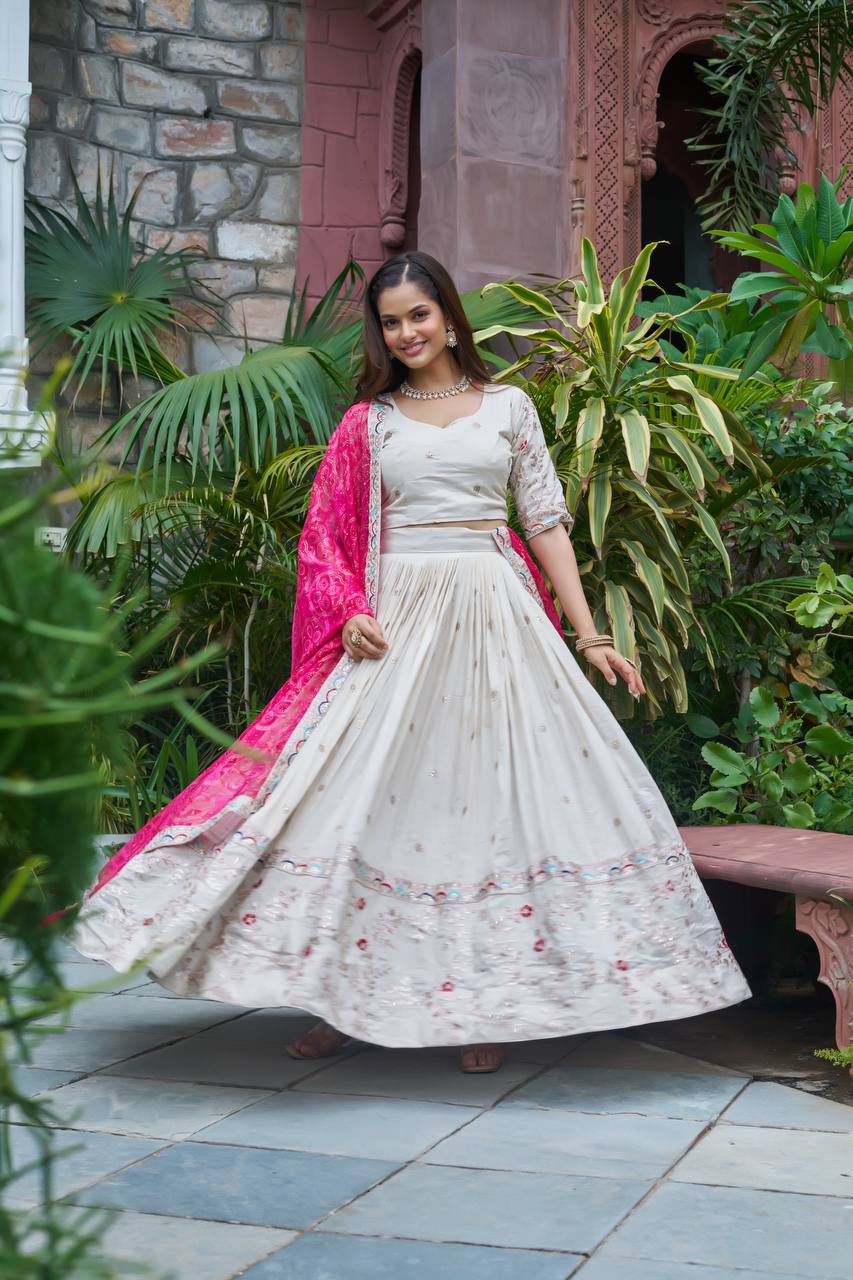 FESTIVAL LEHENGA CHOLI ( FULL STITCHED )