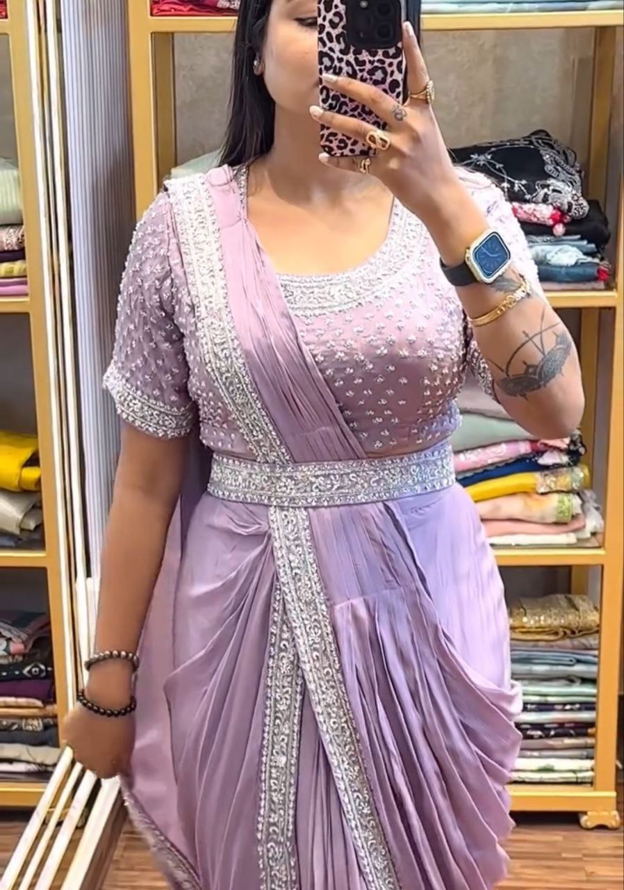 TRENDING PRE DRAPE SAREE