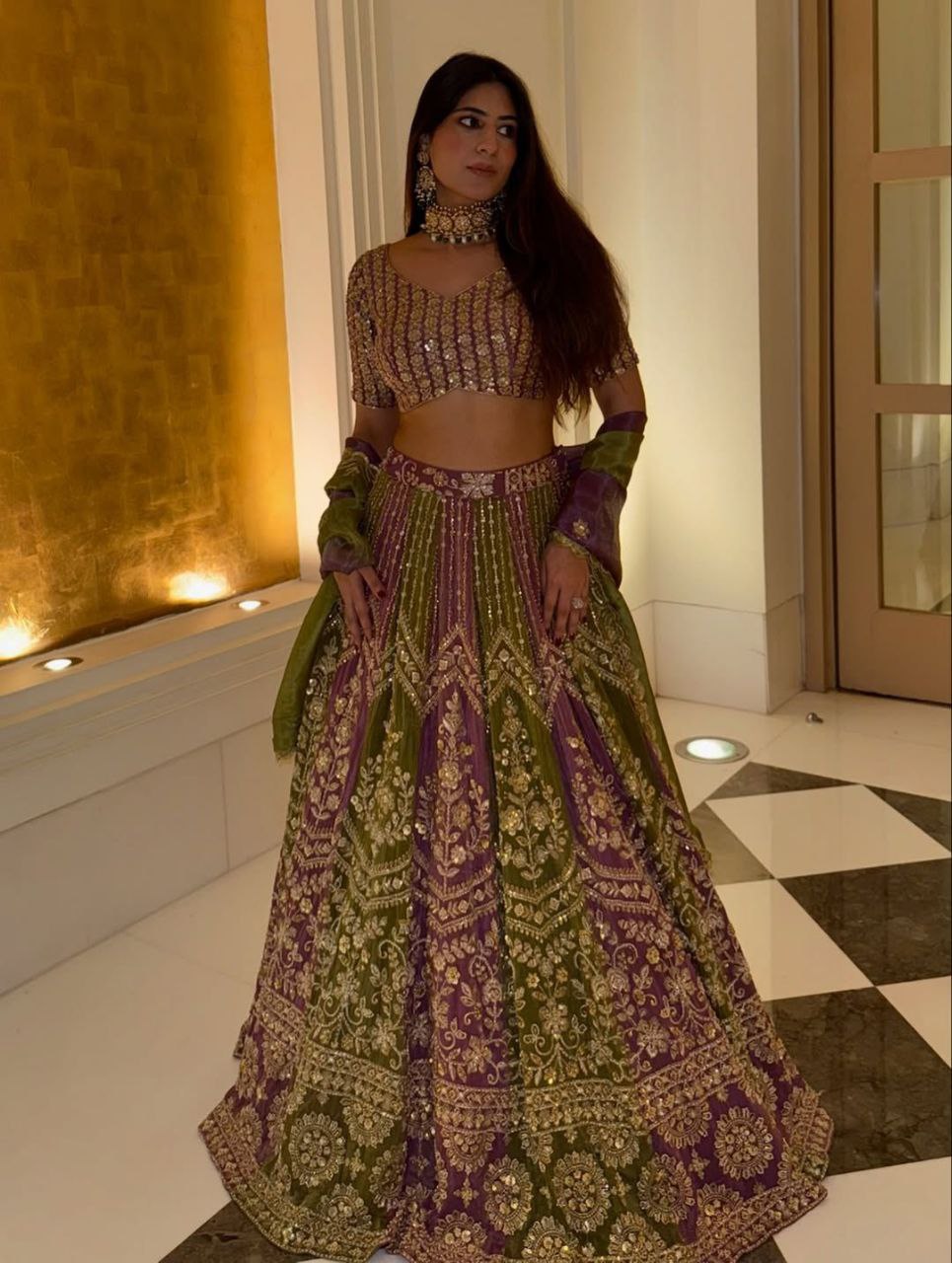 SPECIAL MEHENDI LEHENGA