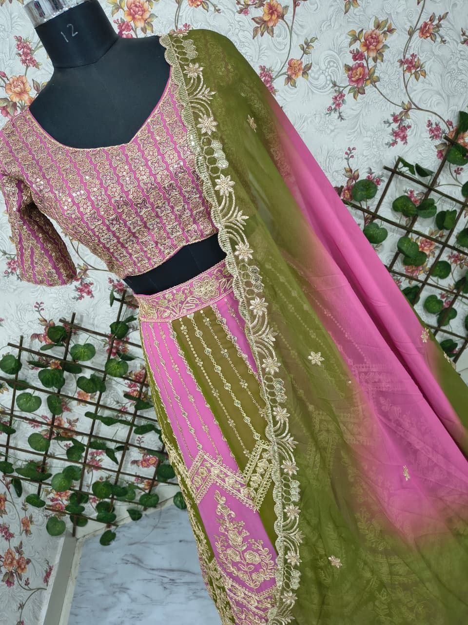 SPECIAL MEHENDI LEHENGA