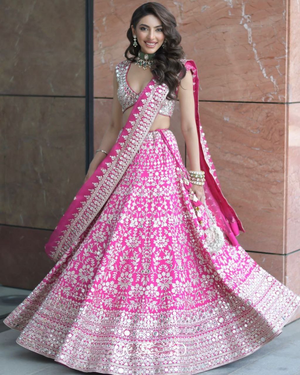 ROYAL LEHENGA CHOLI