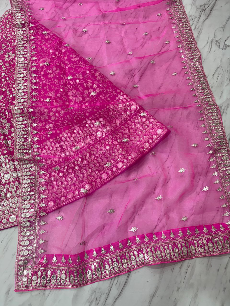 ROYAL LEHENGA CHOLI