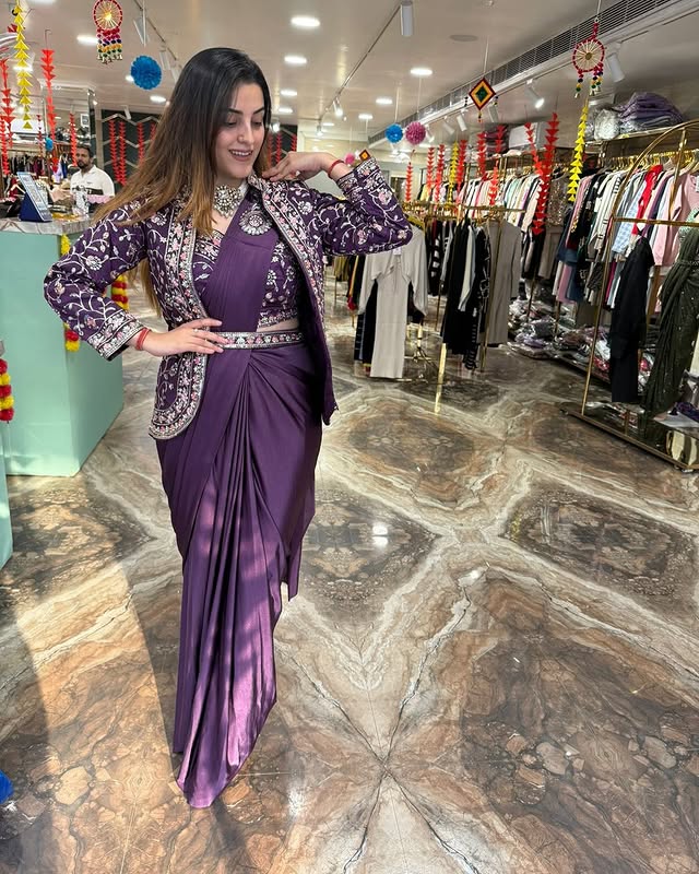 PRE DRAPE SAREE WITH JACKET